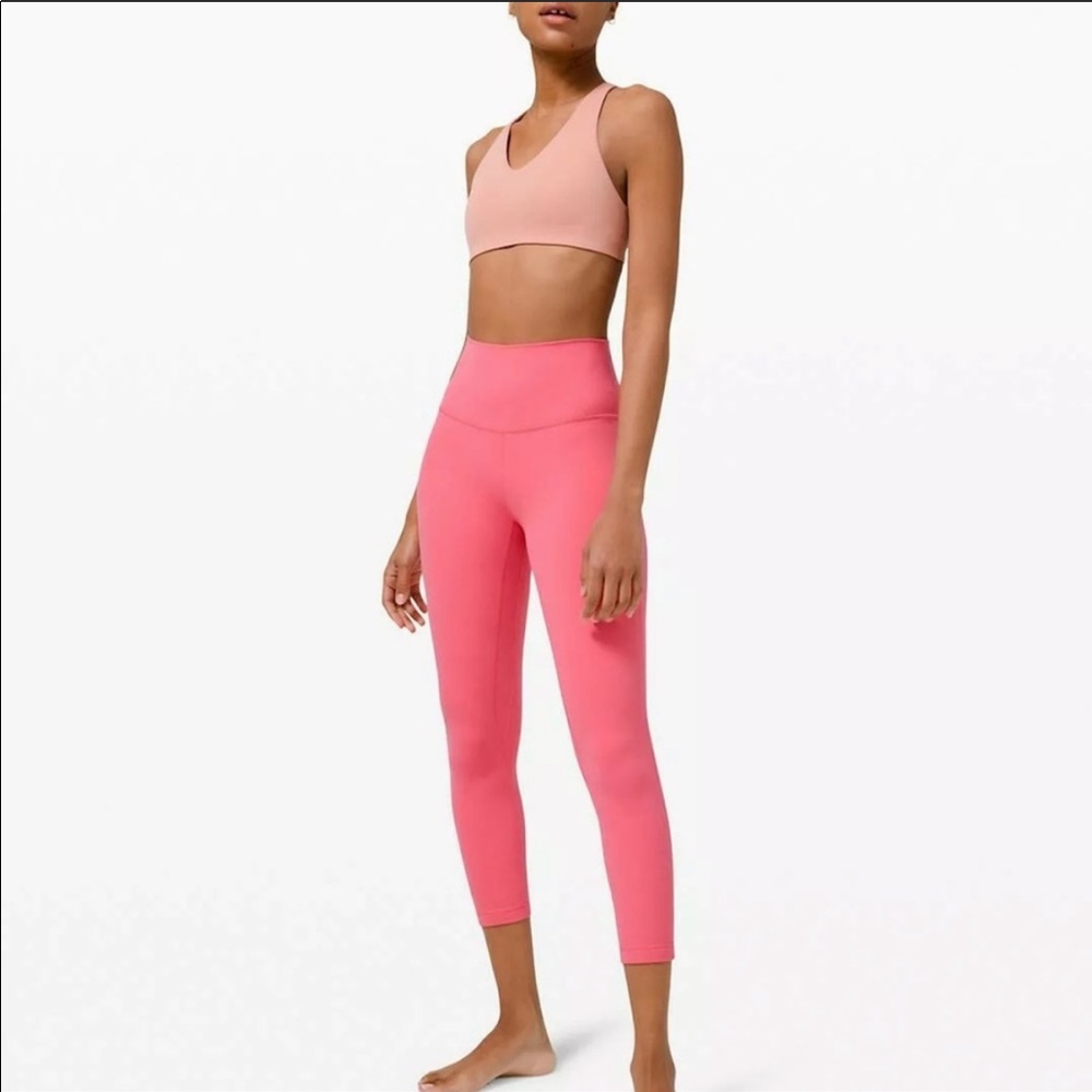 LULULEMON GUAVA PINK  SIZE 6 ALIGN 25” LEGGING - Picture 4 of 5